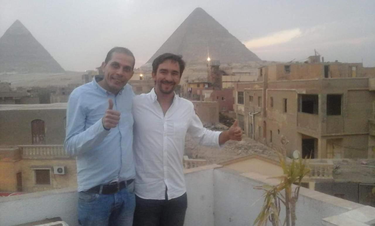 Maged Pyramids View Inn Kafret el-Gabal Exteriör bild